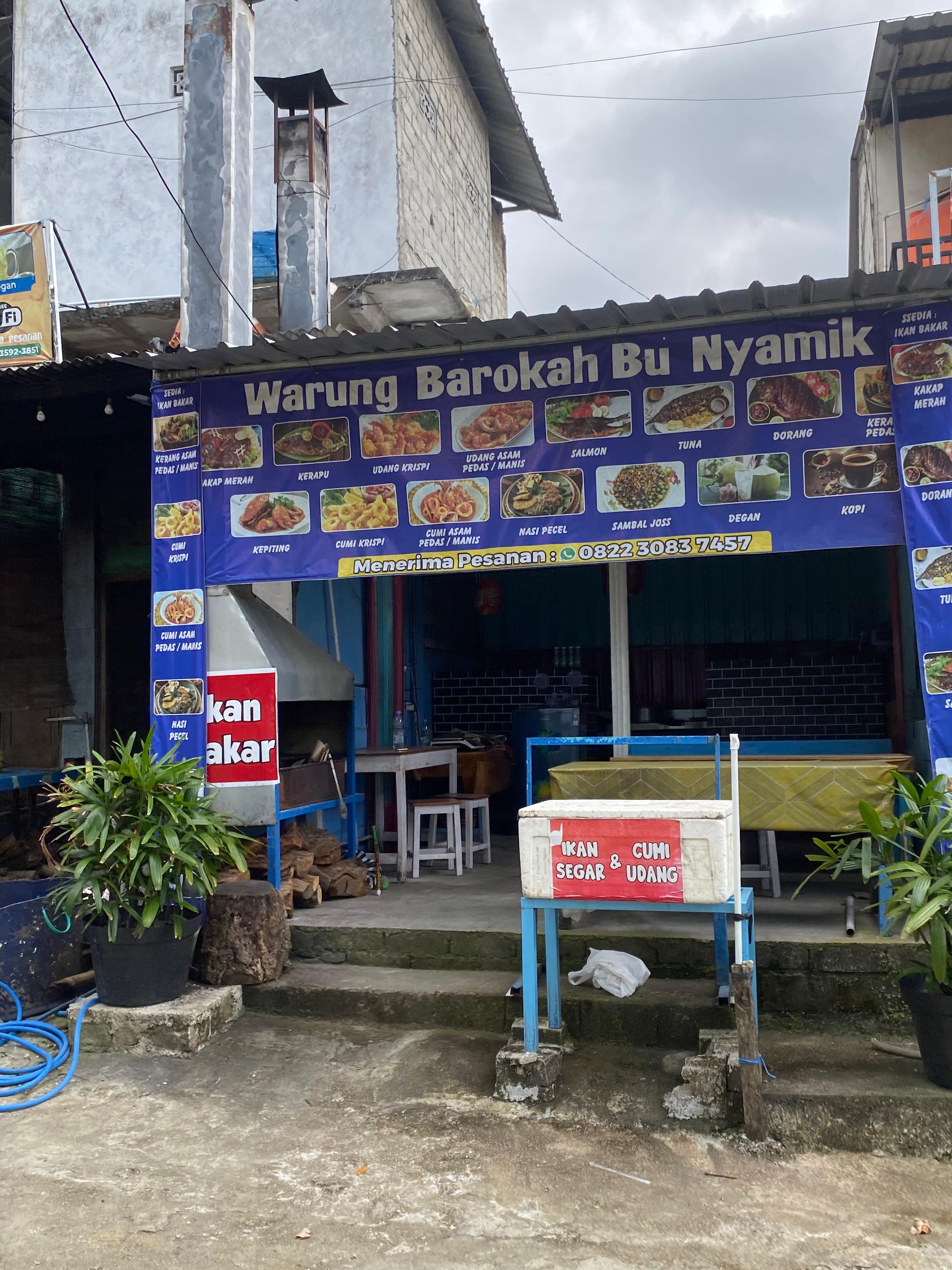 Warung Makan Pantai Klatak